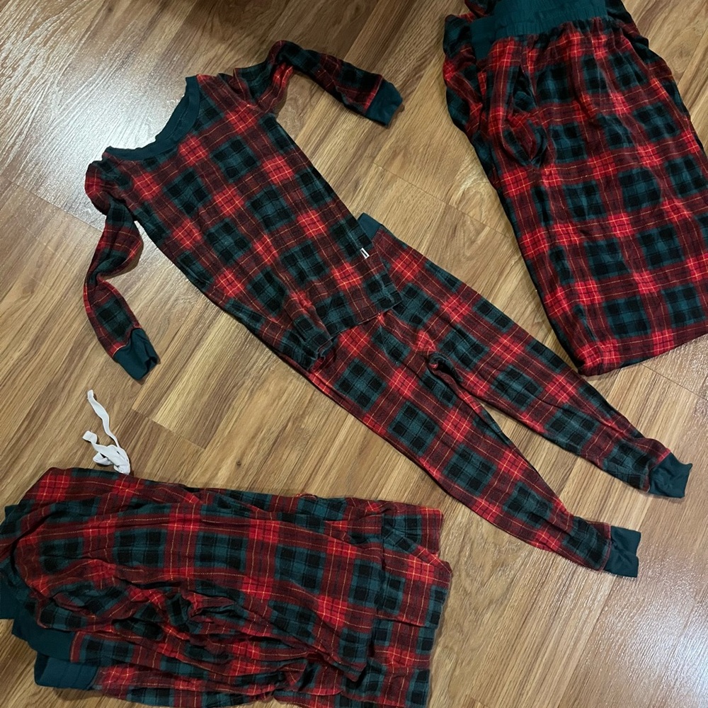 Little Sleepies Christmas family set